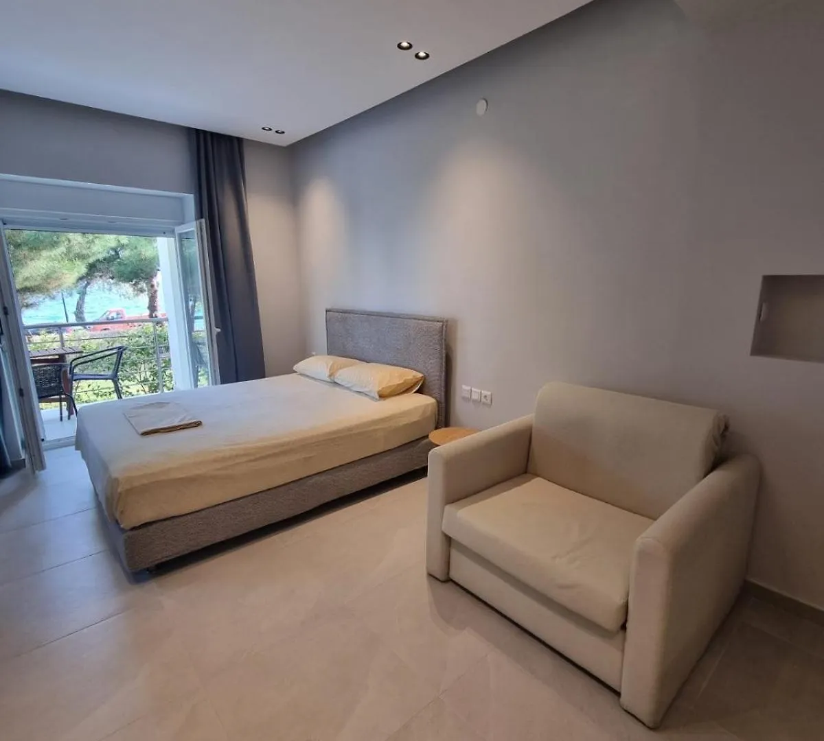 Holiday home Estrella Rooms Nea Kallikrateia